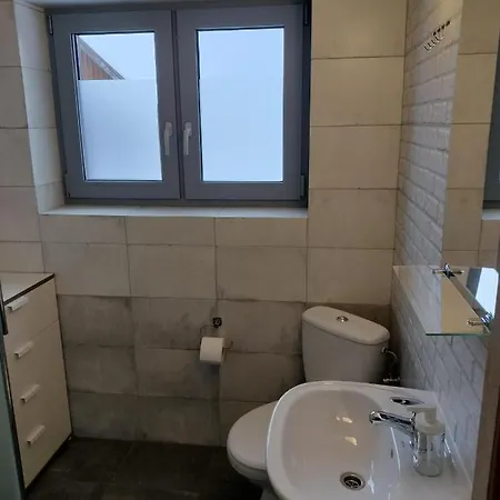 Kwatera prywatna Stajnia *